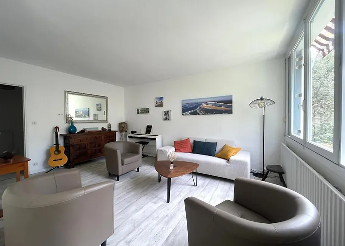 Vakantiehuis Maison Familiale A : 3 Chambres, Jardin Sous Les Pins, Wifi Fibre, Proche Et Centre - Fr-1-420-145 Arcachon