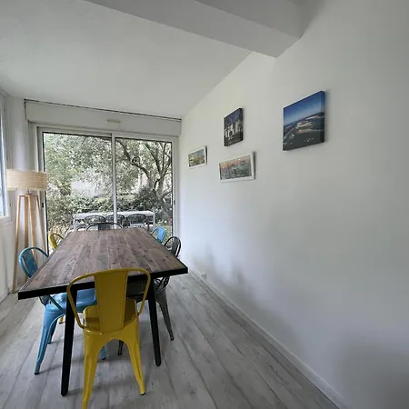 Maison Familiale A : 3 Chambres, Jardin Sous Les Pins, Wifi Fibre, Proche Et Centre