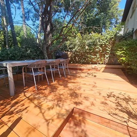 Maison Familiale A : 3 Chambres, Jardin Sous Les Pins, Wifi Fibre, Proche Et Centre